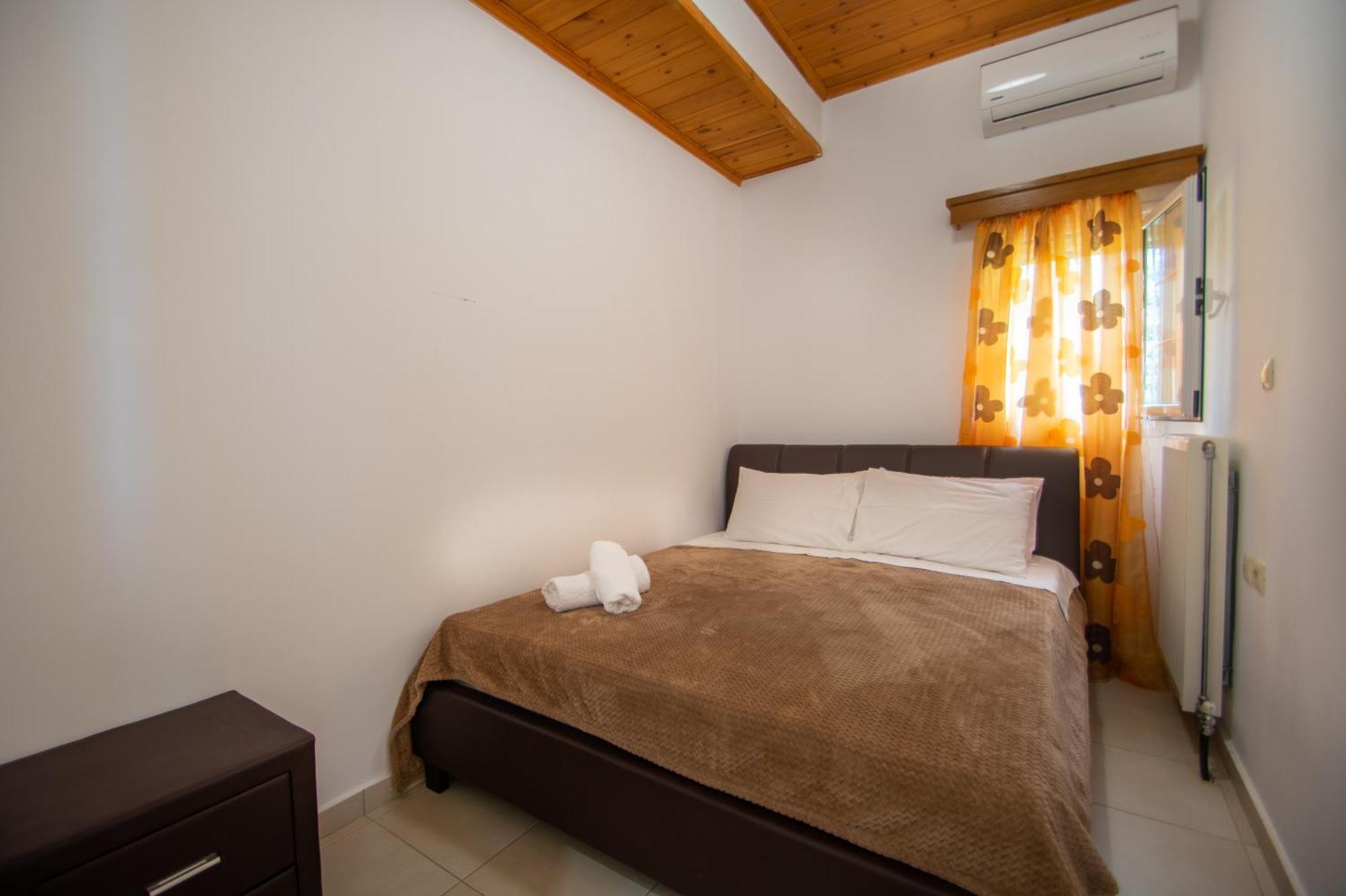 Family Private Homes & Sea View Lithakia  Exterior photo