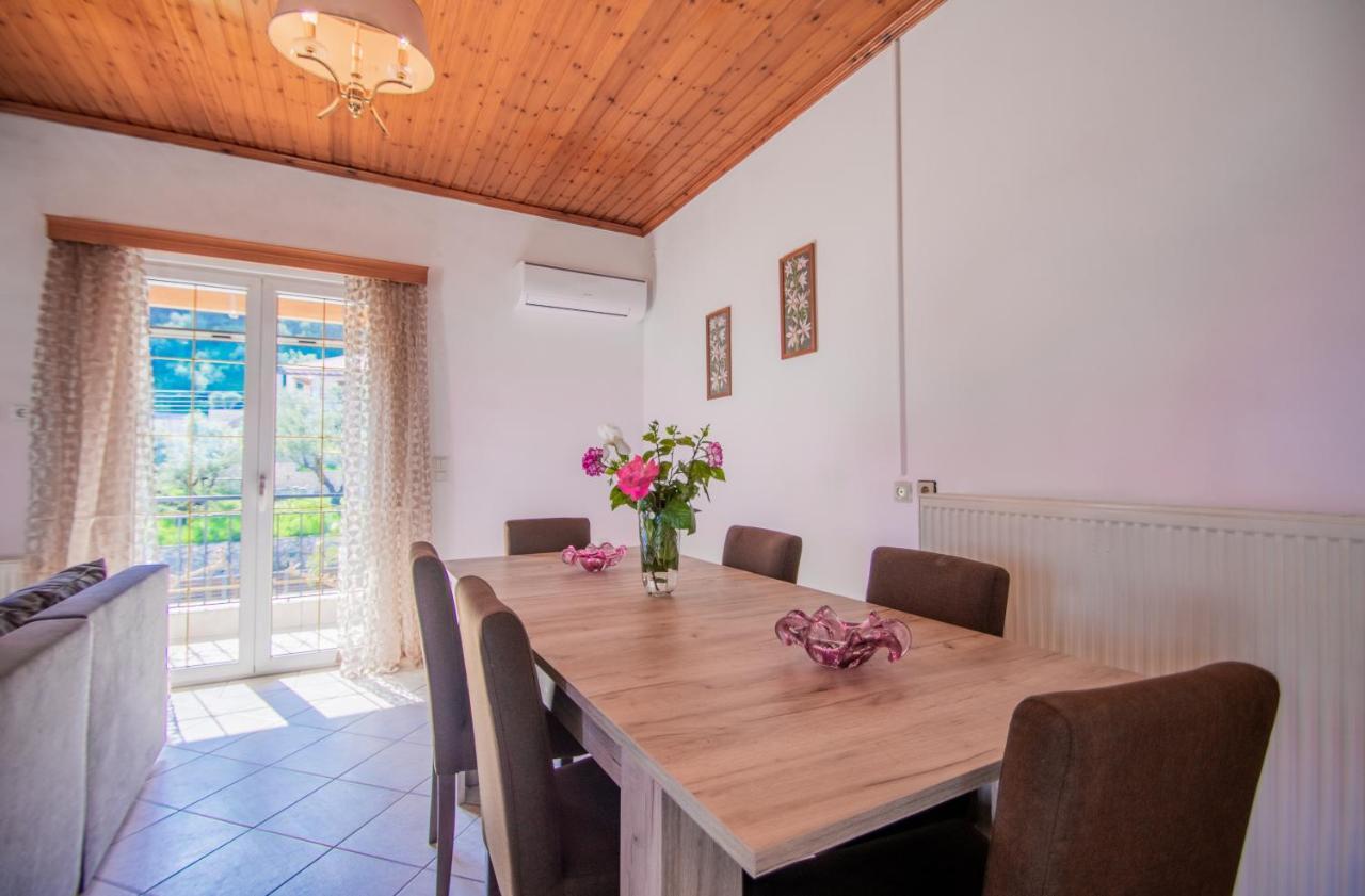 Family Private Homes & Sea View Lithakia  Exterior photo